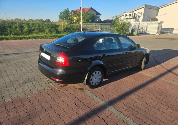 Skoda Octavia cena 15500 przebieg: 299000, rok produkcji 2009 z Tarczyn małe 191